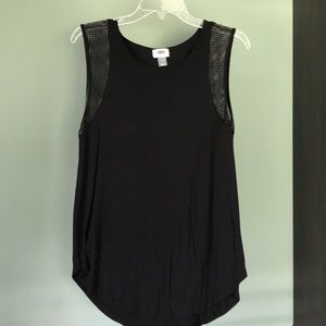 Old navy tank